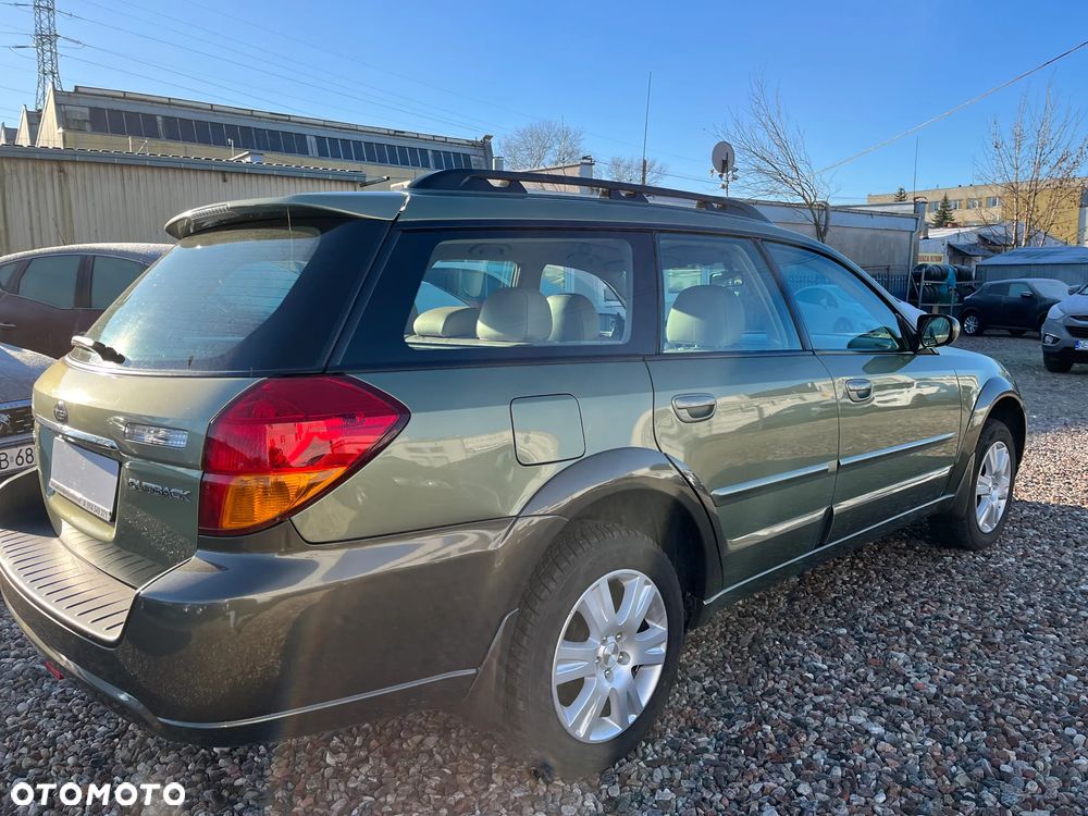 Subaru Outback - 4