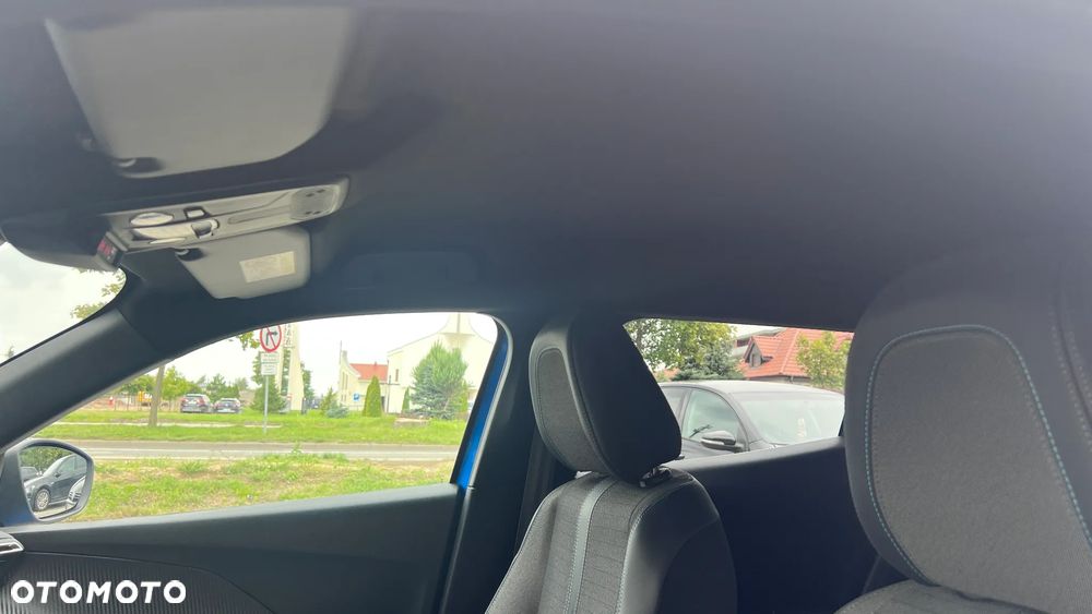 Peugeot 2008 PureTech 130 EAT8 Allure Pack - 23