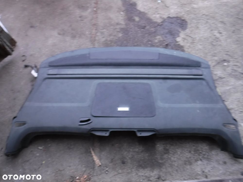 Audi A8 D3 lift polka roleta roletka  bose tyl elektryczna - 1