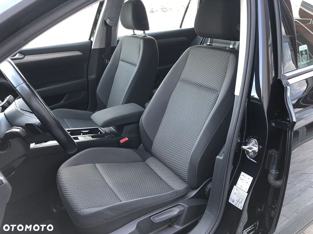 Volkswagen Passat 2.0 TDI EVO Business DSG - 10