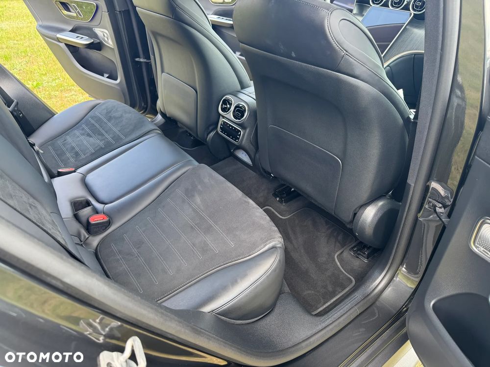 Mercedes-Benz GLC 220 d mHEV 4-Matic AMG Line - 12