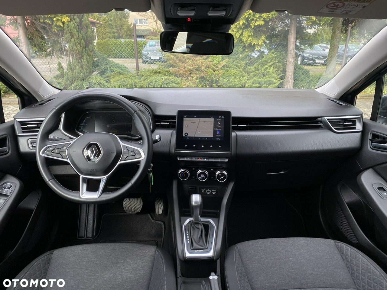 Renault Clio - 11