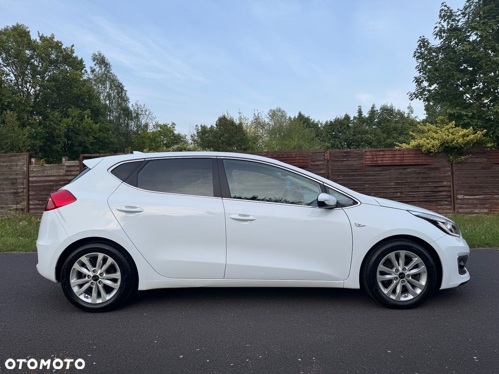 Kia Ceed 1.4 CVVT ISG Dream Team Edition - 7