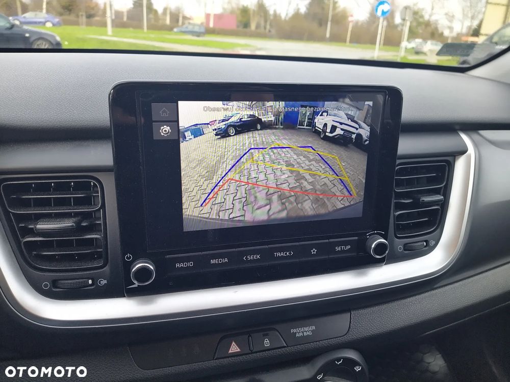 Kia Stonic 1.2 M - 10