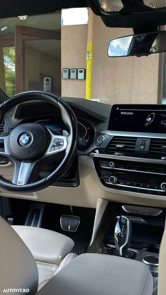 BMW X4 xDrive20i AT xLine - 17