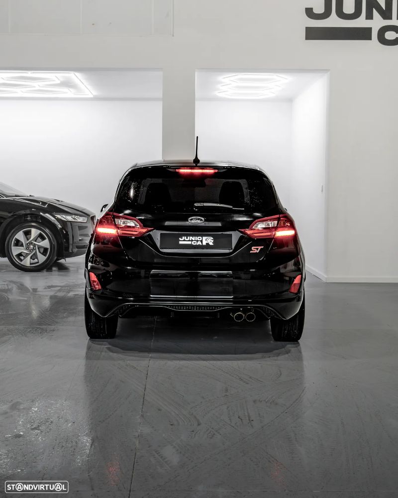 Ford Fiesta 1.5 EcoBoost ST - 6