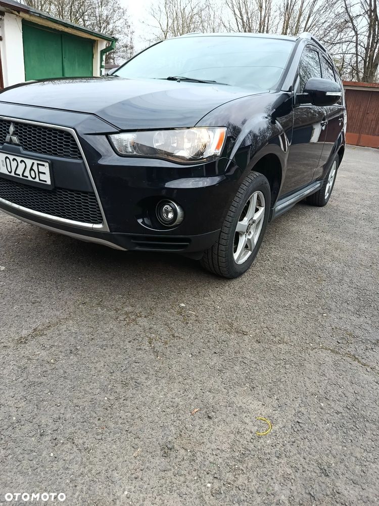 Mitsubishi Outlander 2.0 Intense 2WD CVT - 2