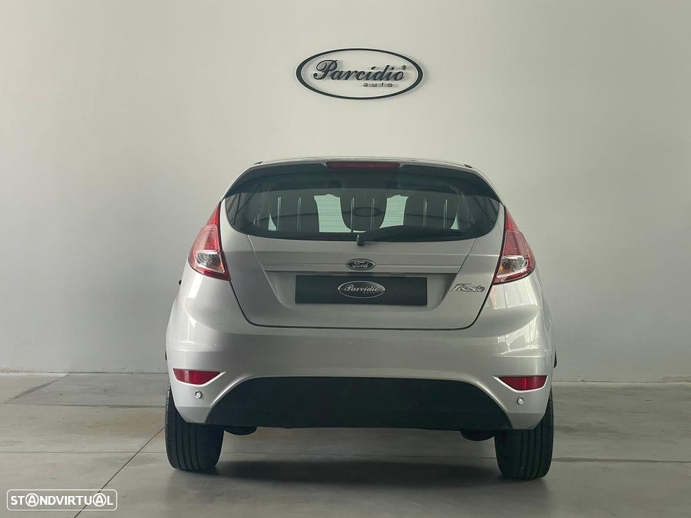 Ford Fiesta 1.0 Celebration - 4