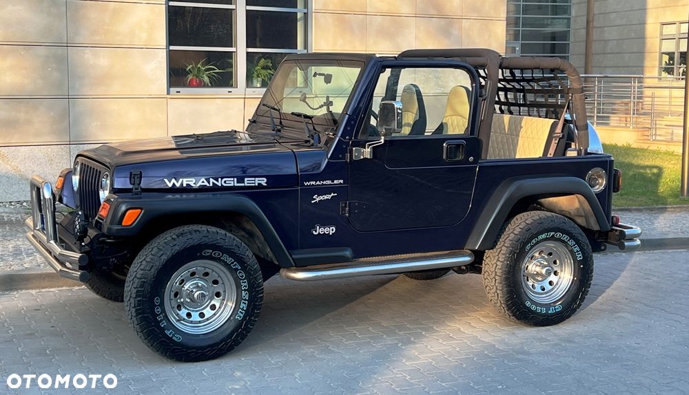 Jeep Wrangler 2.5L - 13