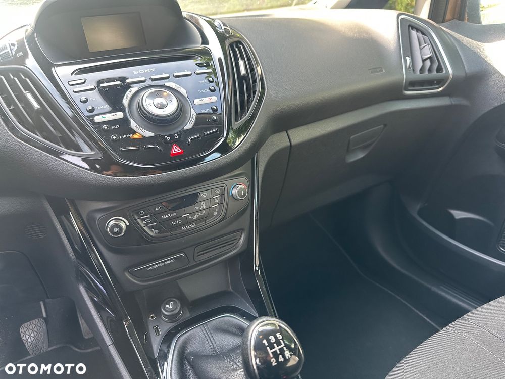 Ford B-MAX 1.6 TDCi Titanium X - 27