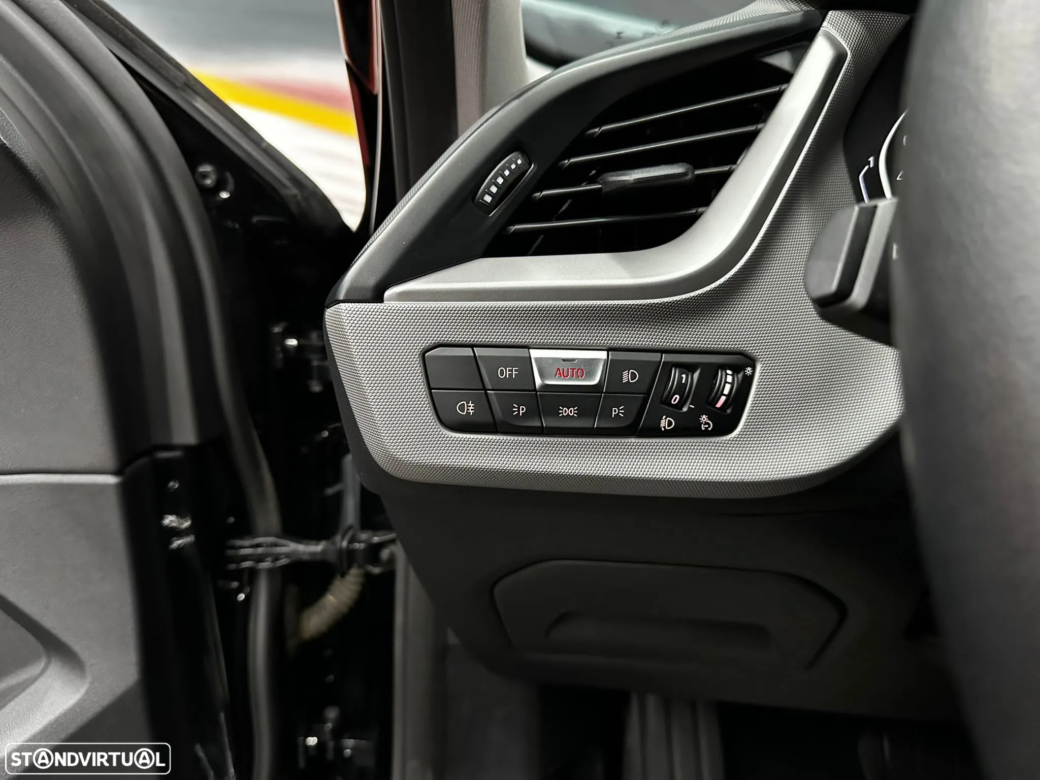 BMW 118 i Auto - 16