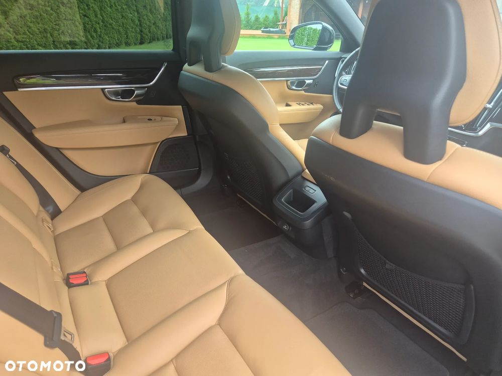 Volvo V90 - 17