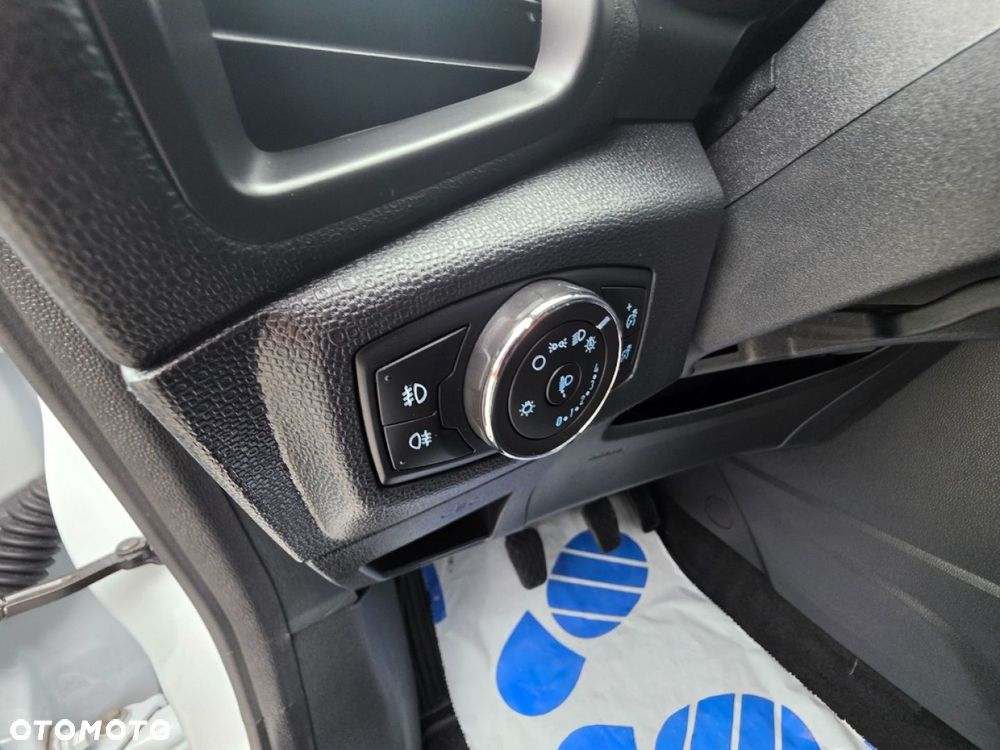 Ford EcoSport - 13
