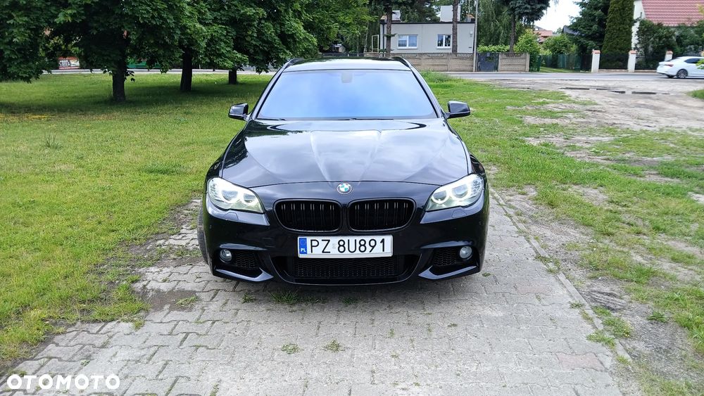 BMW Seria 5 528i Sport-Aut - 37