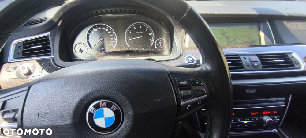 BMW Seria 5 535i - 5