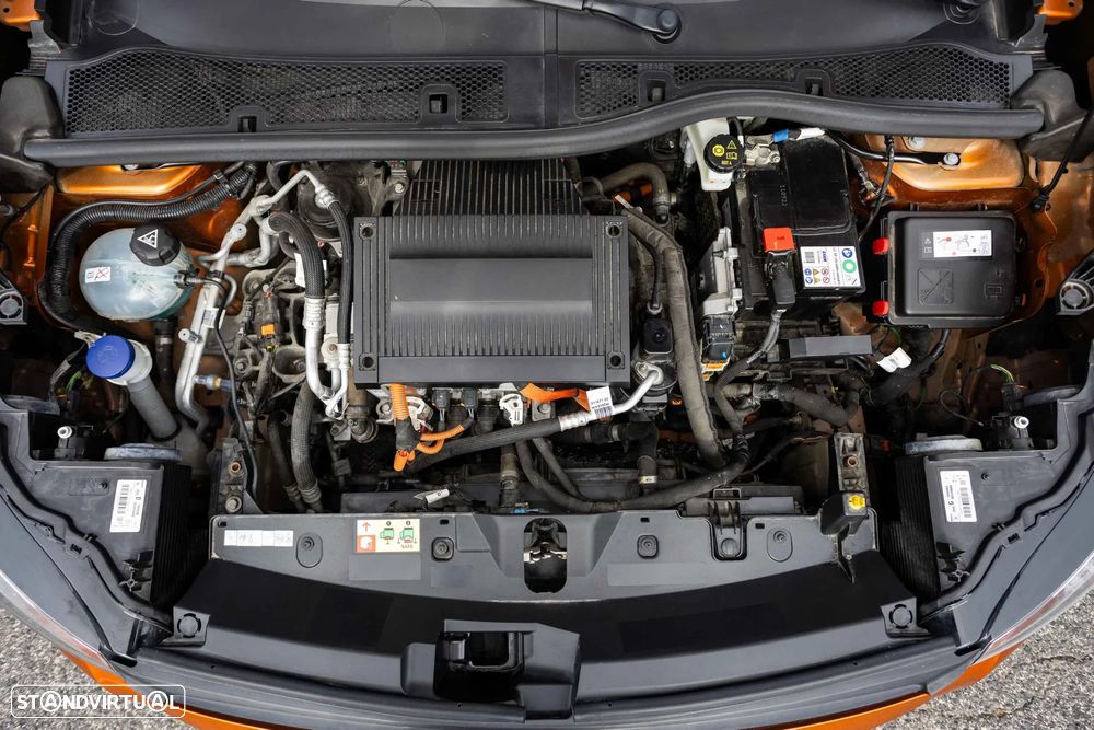 Peugeot e-2008 50 kWh Active Pack - 59
