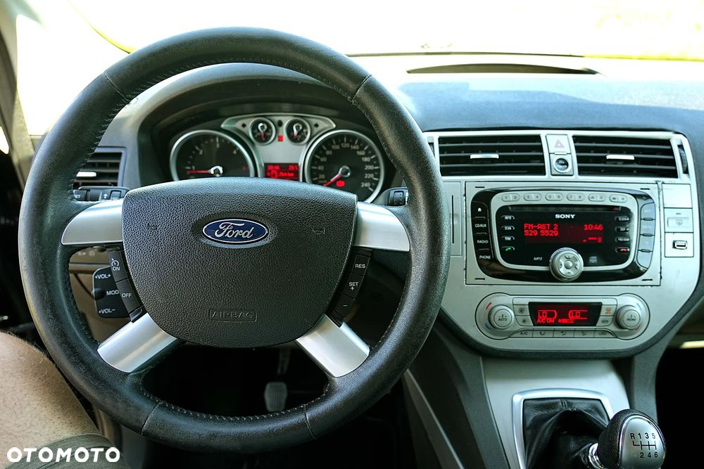 Ford Kuga 2.0 TDCi 4x4 Titanium - 18