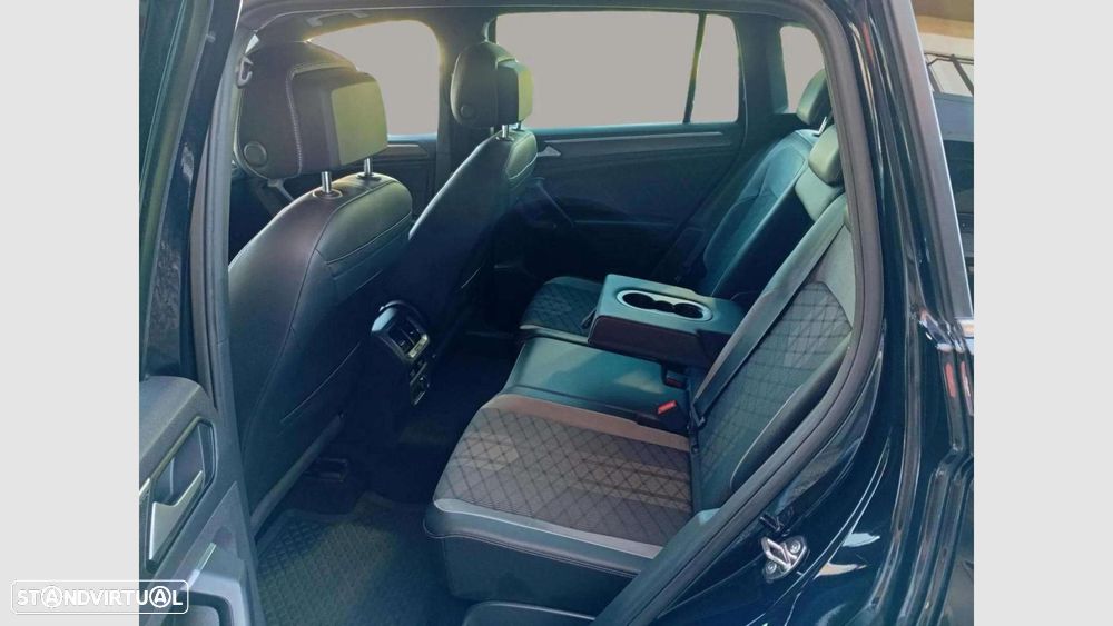 VW Tiguan 1.4 TSI eHybrid R-Line DSG - 11