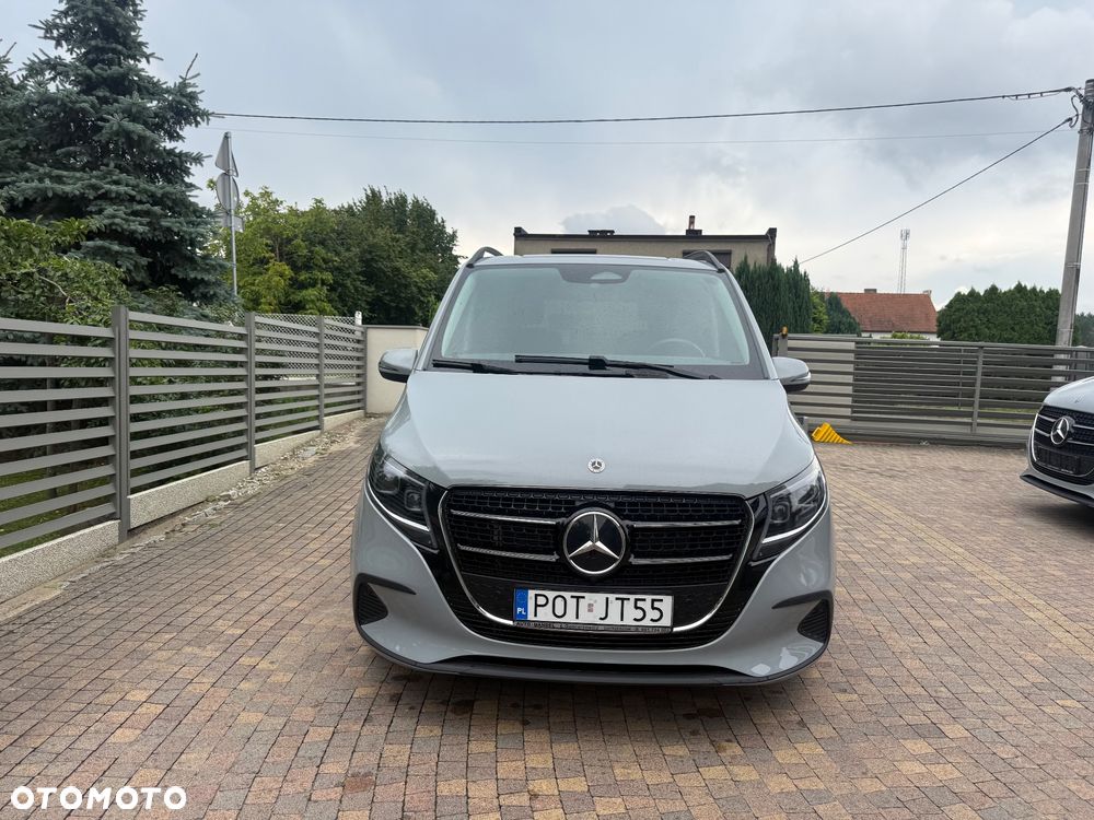 Mercedes-Benz Klasa V 300 d lang 9G-TRONIC Avantgarde - 2