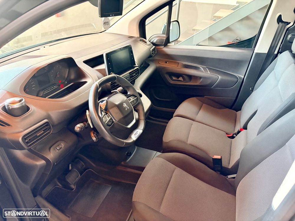 Peugeot Partner - 8