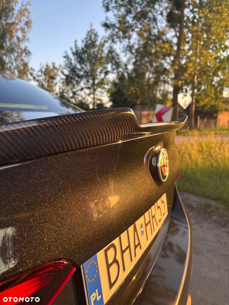 Alfa Romeo Giulia 2.0 Turbo Estrema Q4 - 9