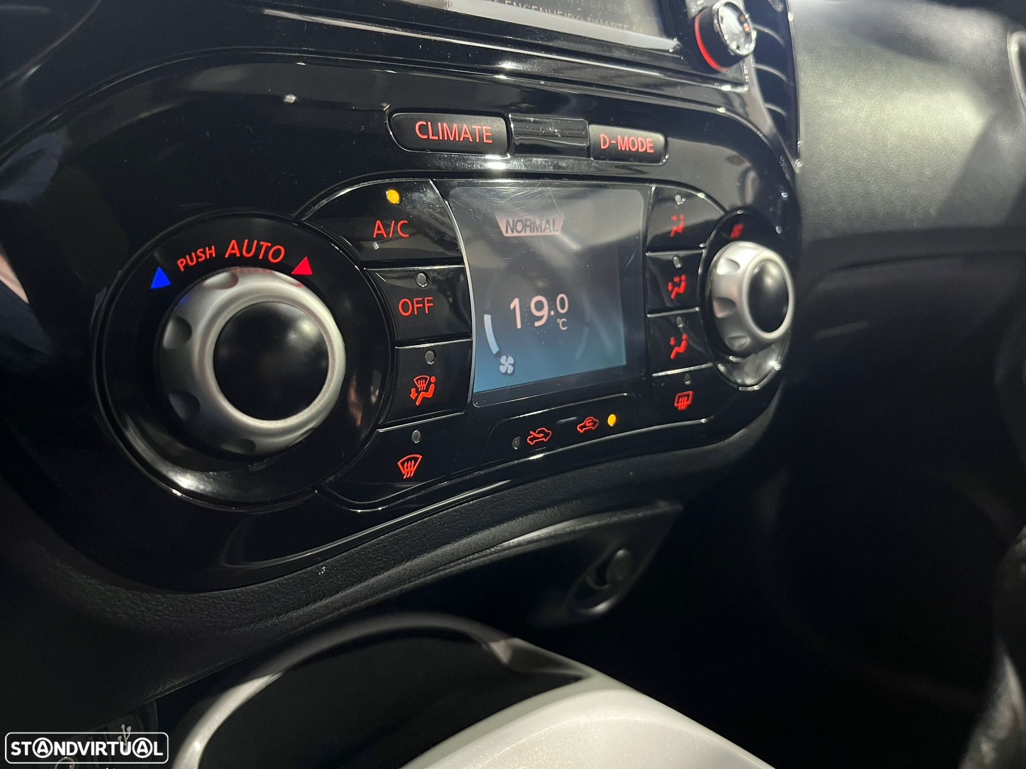 Nissan Juke 1.5 dCi Acenta Connect - 22