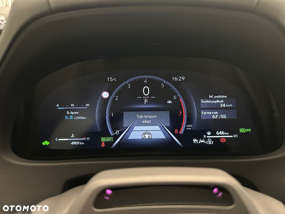 Lexus UX - 5