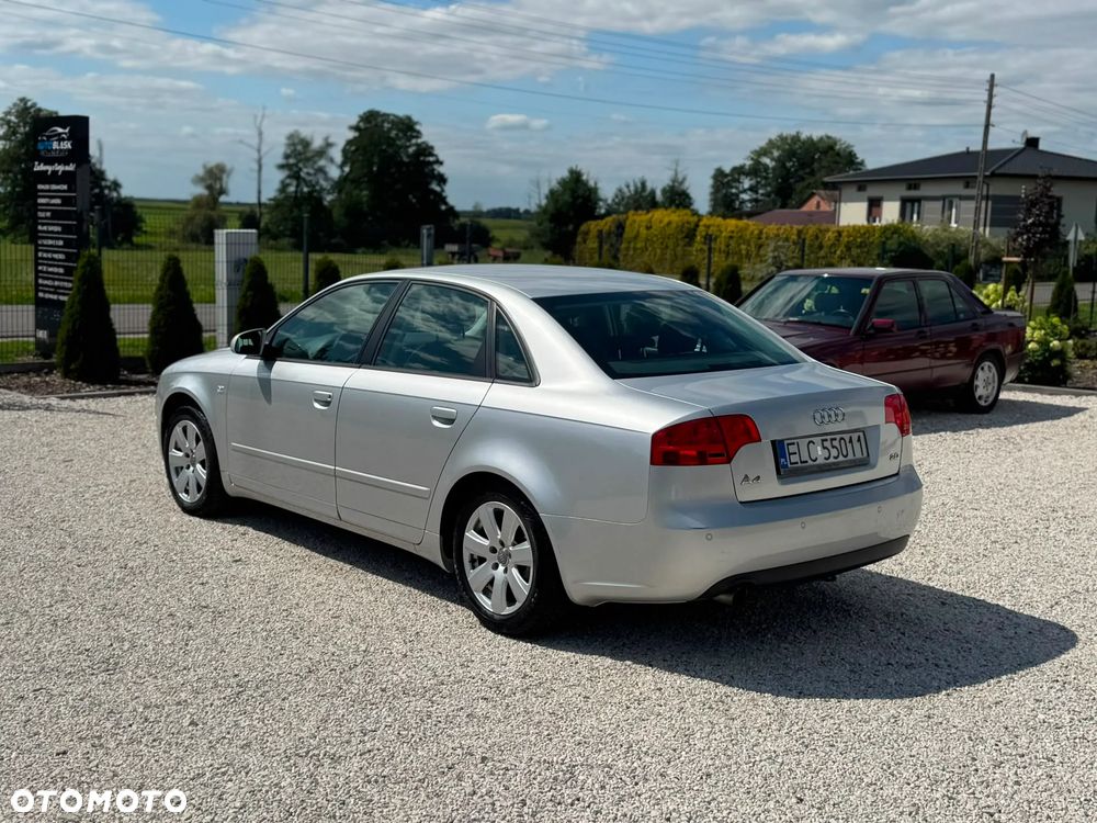 Audi A4 Avant - 5