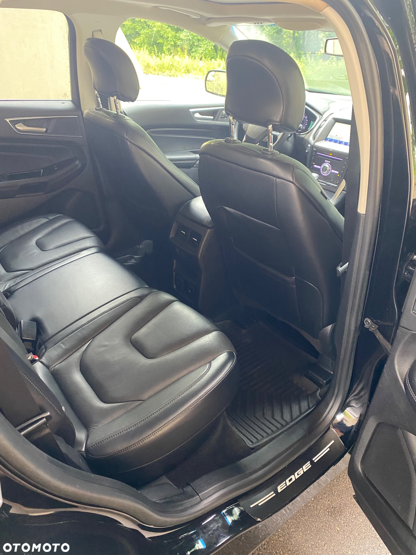 Ford Edge - 21
