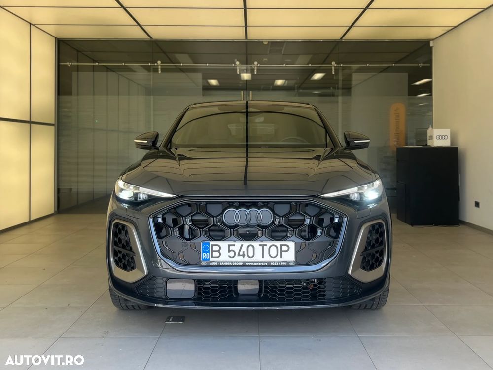 Audi Q5 Sportback - 4