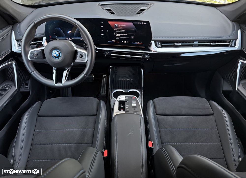 BMW X1 xDrive25e Pack Desportivo M - 7