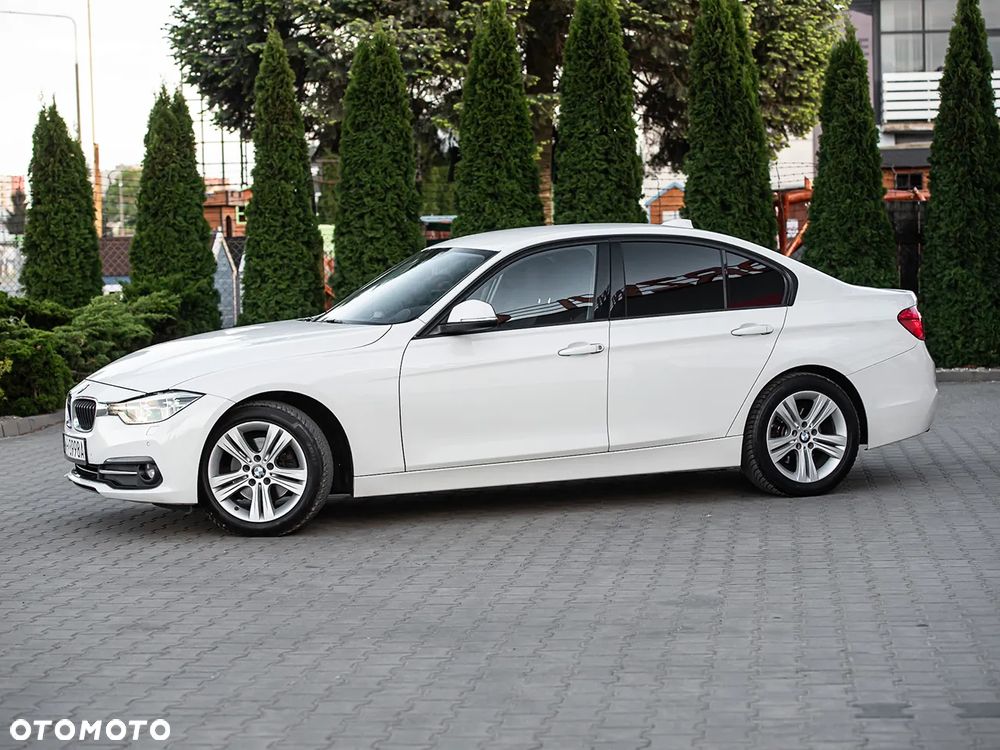 BMW Seria 3 320d xDrive Sport Line Shadow - 8