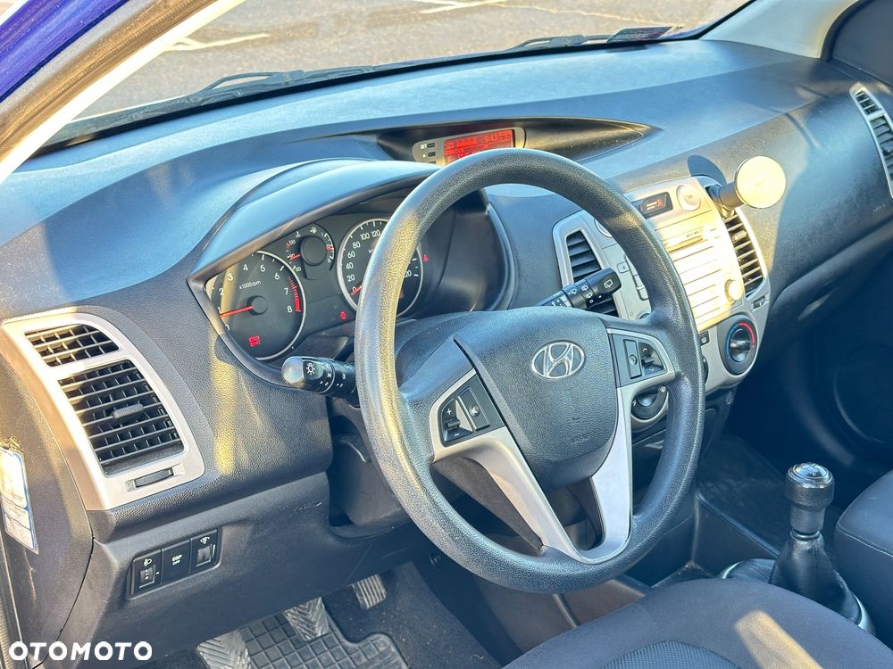 Hyundai i20 1.2 Classic + - 10