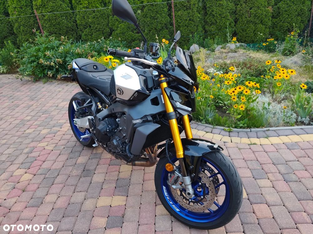 Yamaha MT - 2