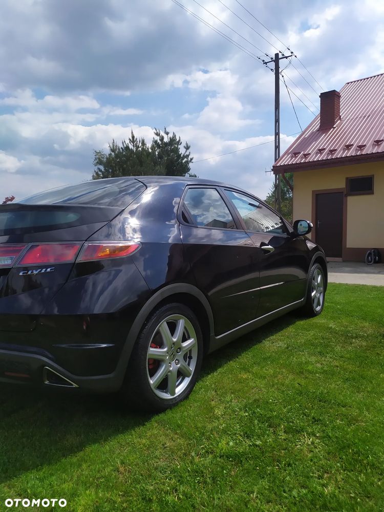 Honda Civic 1.8 Executive - 7