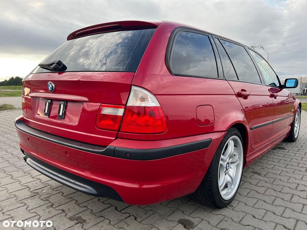 BMW Seria 3 330i - 5