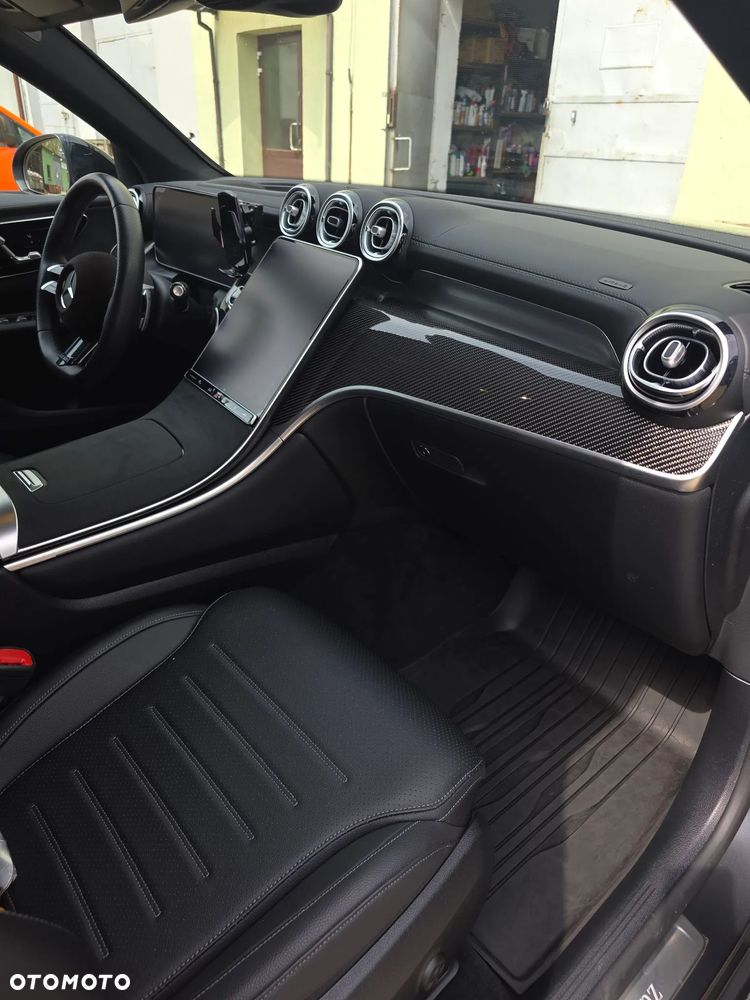 Mercedes-Benz GLC - 7