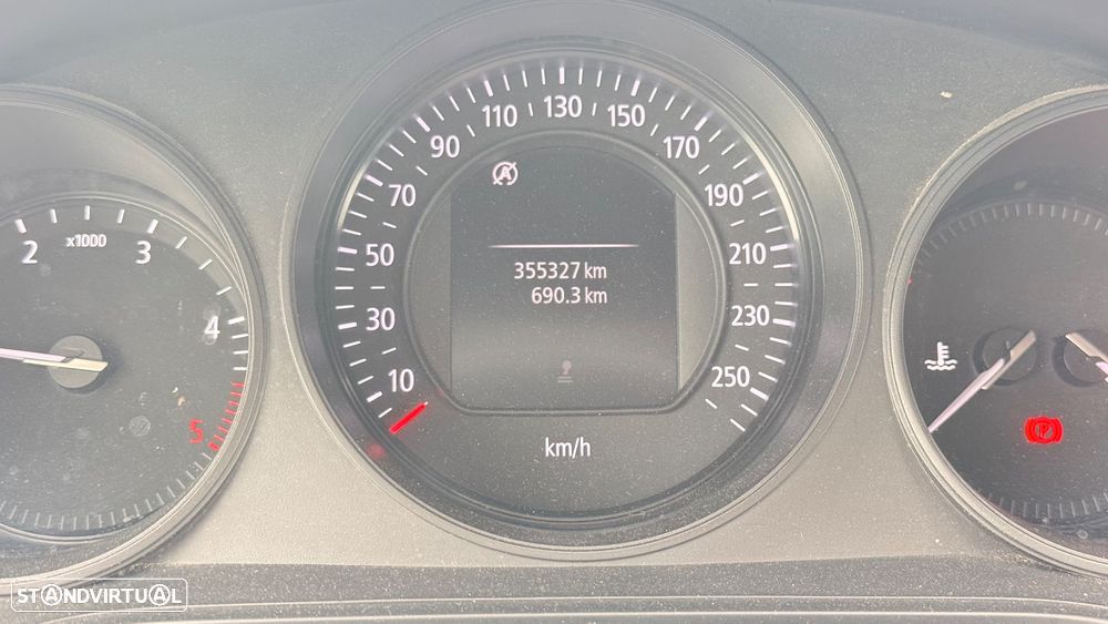 Renault Mégane 1.5 dCi Limited - 12