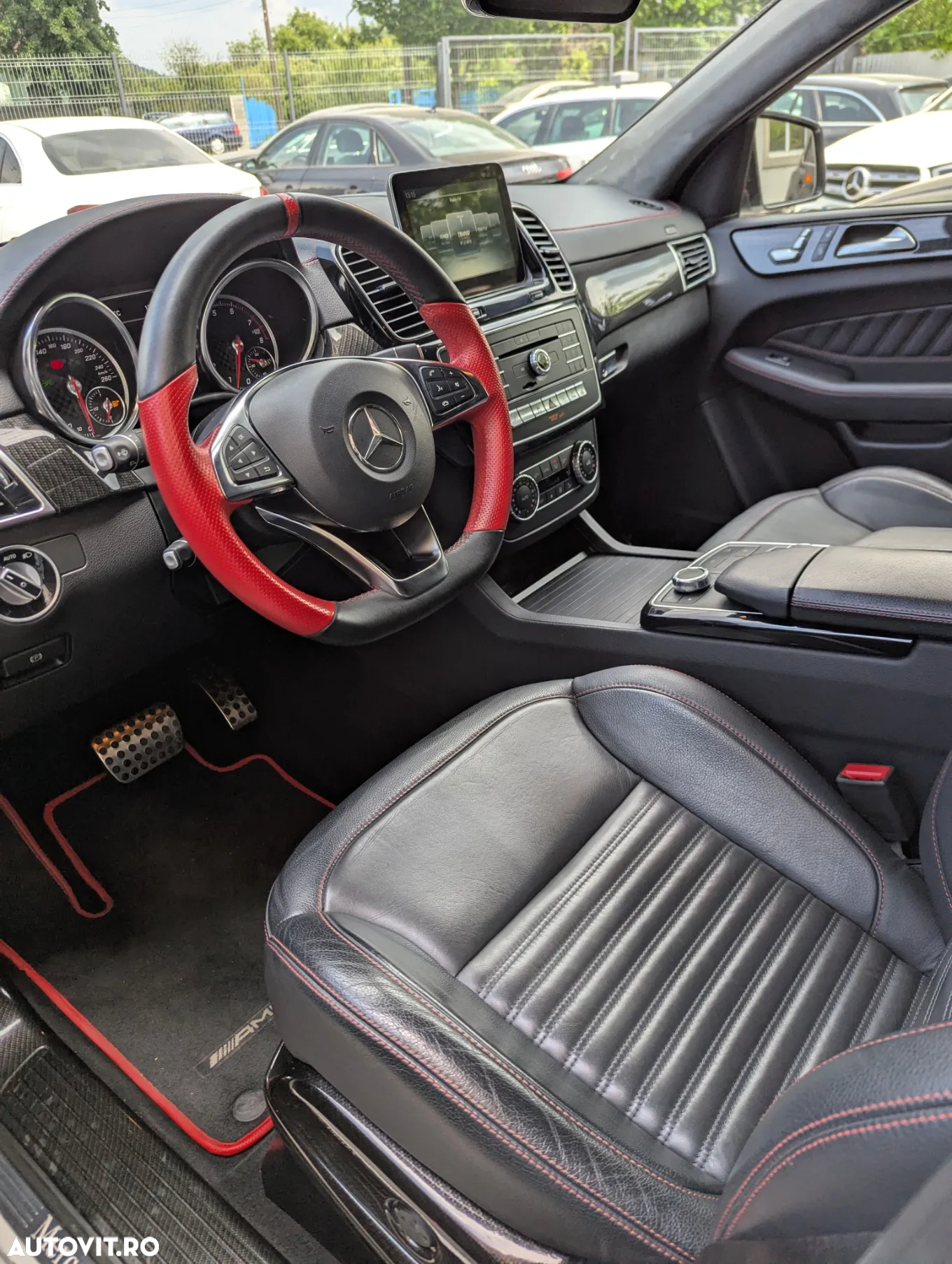 Mercedes-Benz GLE - 15