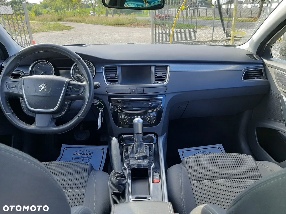 Peugeot 508 BlueHDi 120 EAT6 Stop&Start Business-Line - 23