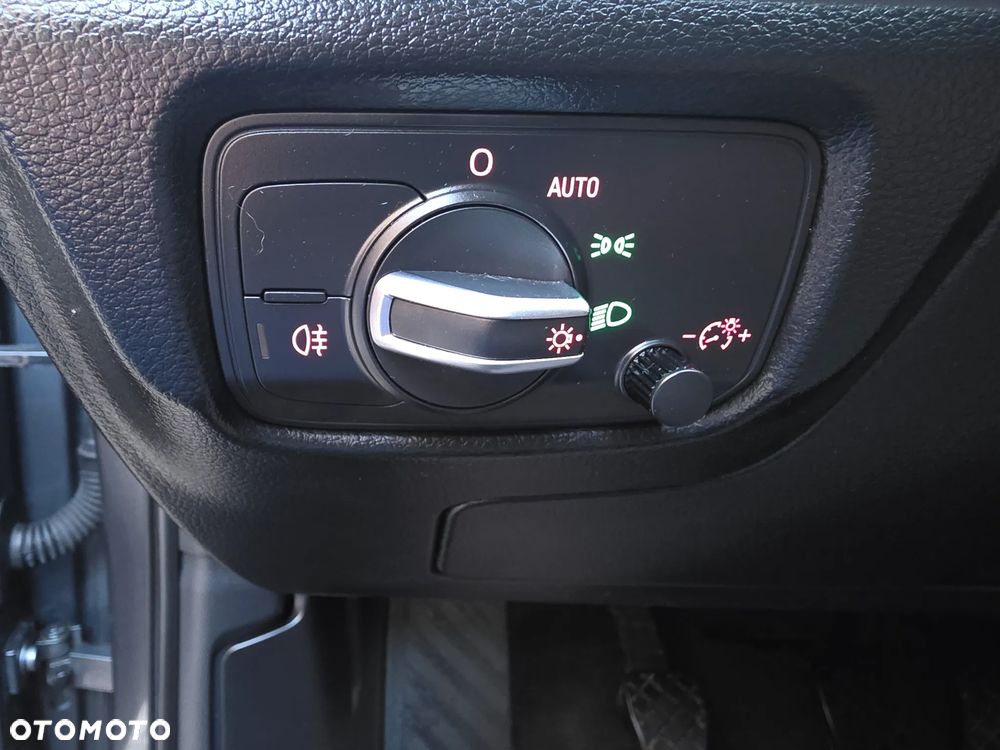 Audi A3 Sportback 2.0 TDI S line Sportpaket - 26