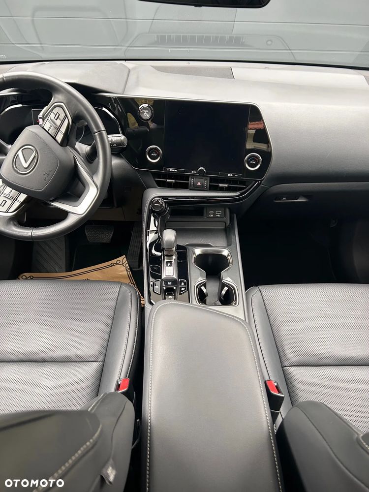Lexus NX 350h Business AWD - 8