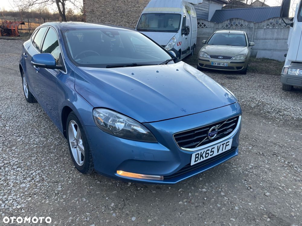 Volvo V40 D2 - 2
