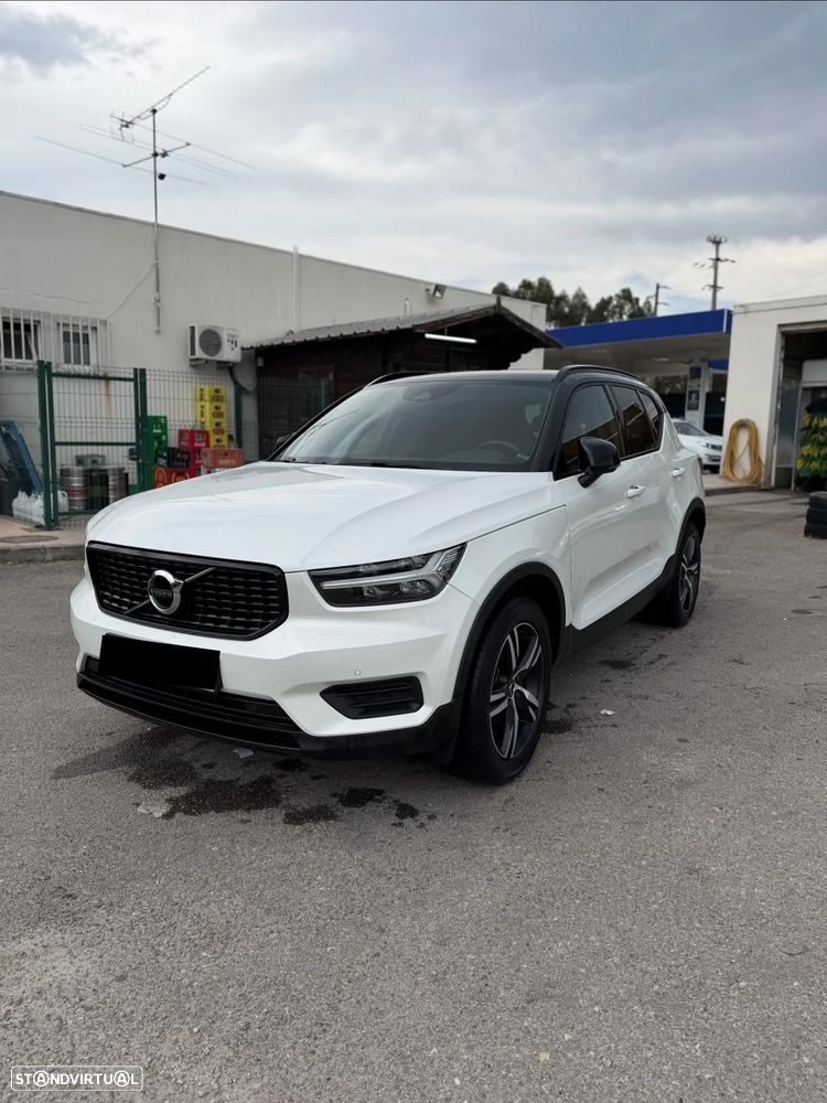Volvo XC 40 2.0 D3 R-Design - 3