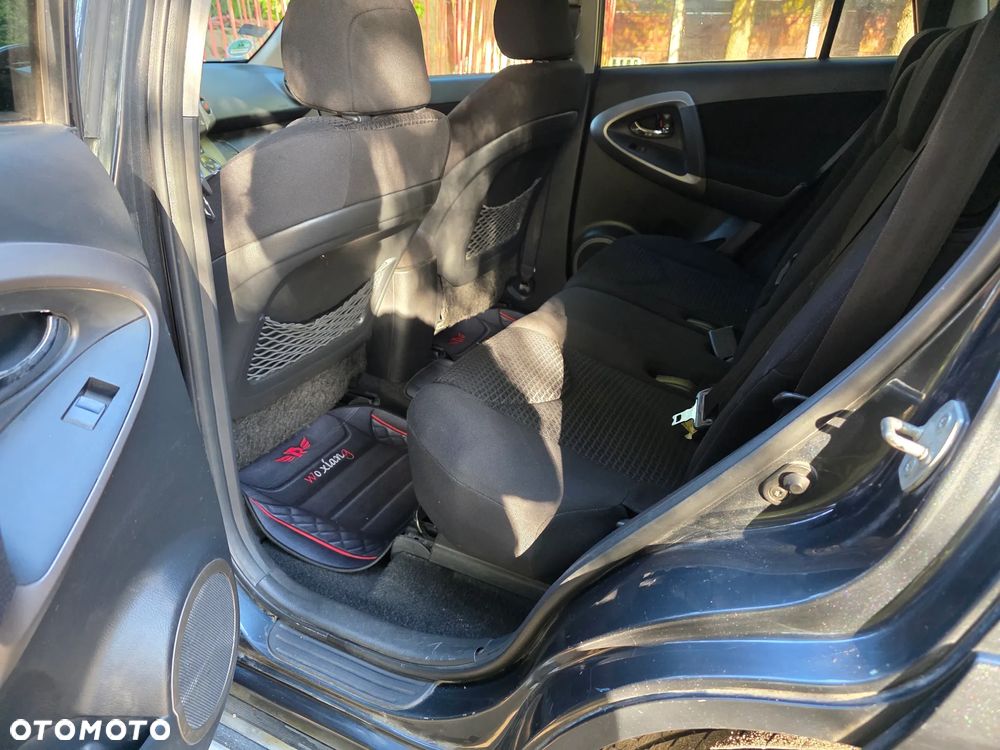 Toyota RAV4 2.2 D-CAT 4x4 Executive - 10