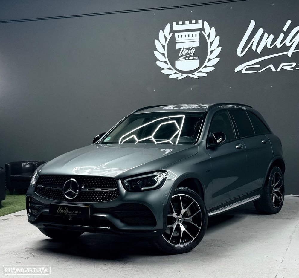 Mercedes-Benz GLC 300 de 4Matic 9G-TRONIC AMG Line - 2