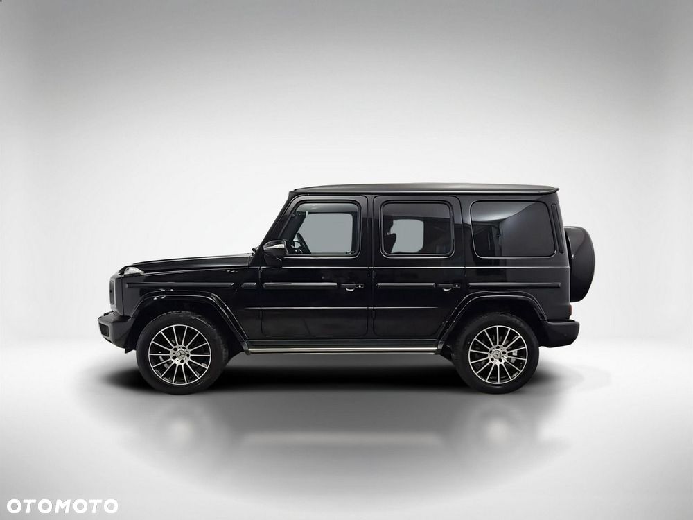 Mercedes-Benz Klasa G 400 d 9G-TRONIC - 2