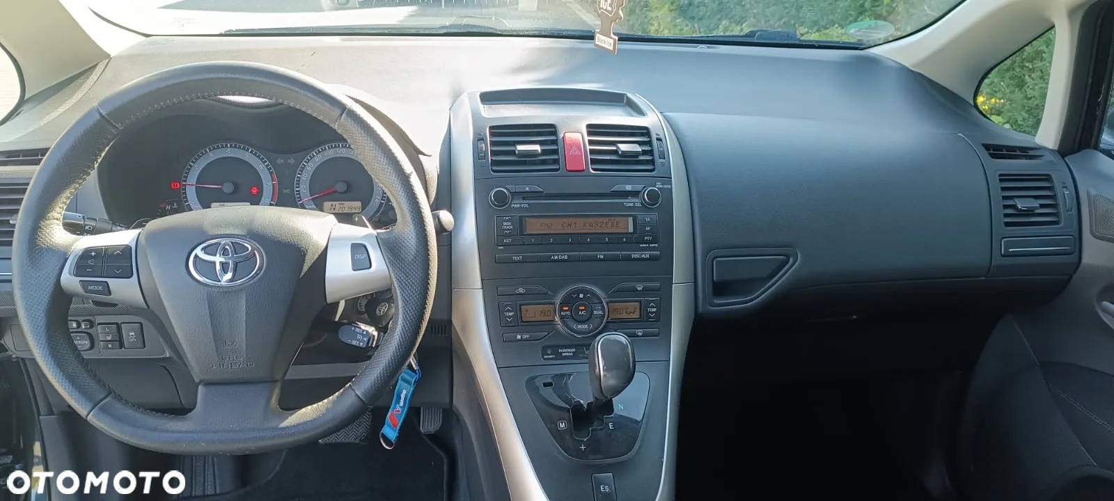 Toyota Auris 1.6 MultiMode Club - 11