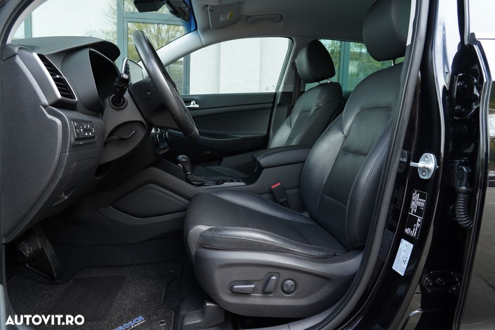 Hyundai Tucson blue 2.0 CRDi 4WD Aut. Premium - 16