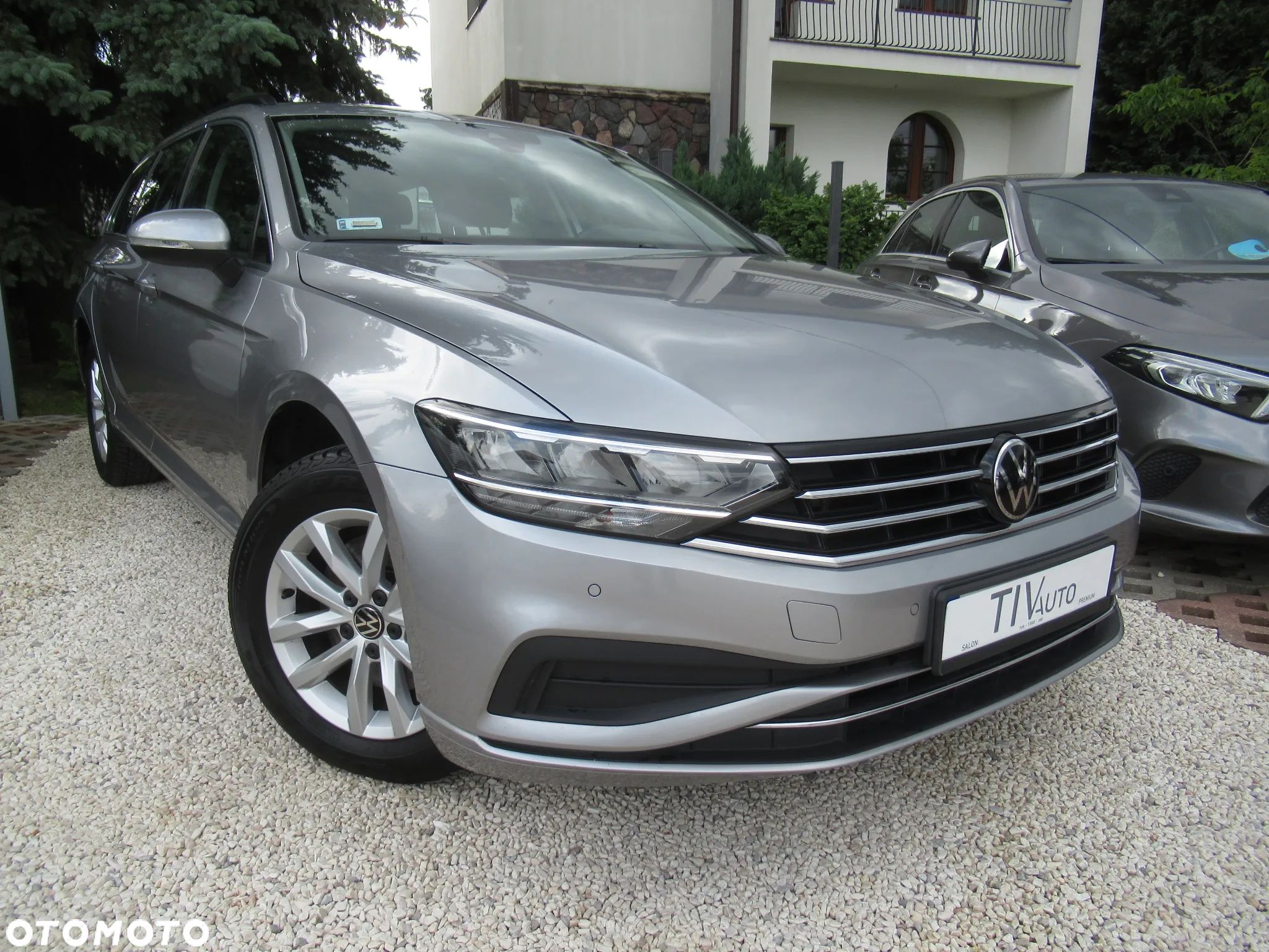Volkswagen Passat 1.5 TSI EVO Business DSG - 1